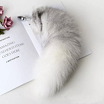 Фото 1: Металлическая анальная пробка с лисьим хвостом белая 40 см