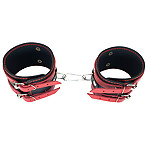 Фото 5: Наручники чёрно-красные с двойным ремешком.