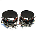 Фото 5: Наручники кожаные чёрные