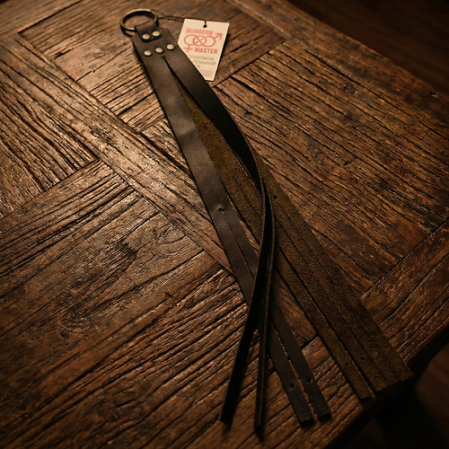 Мини-плеть из натуральной кожи 45 см