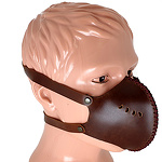 Фото 2: Маска-респиратор из натуральной кожи коричневая